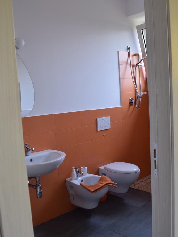 Rental Rooms Antonella Тавулия Екстериор снимка