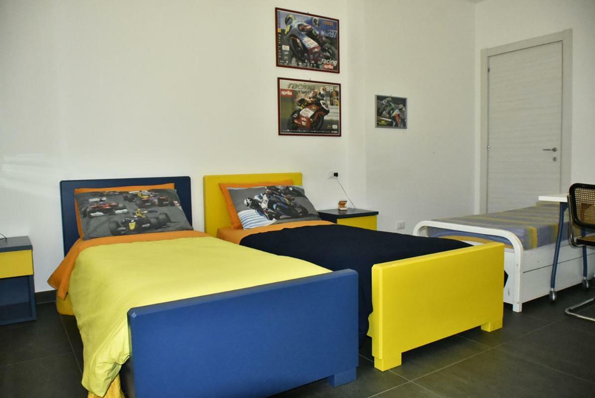 Rental Rooms Antonella Тавулия Екстериор снимка
